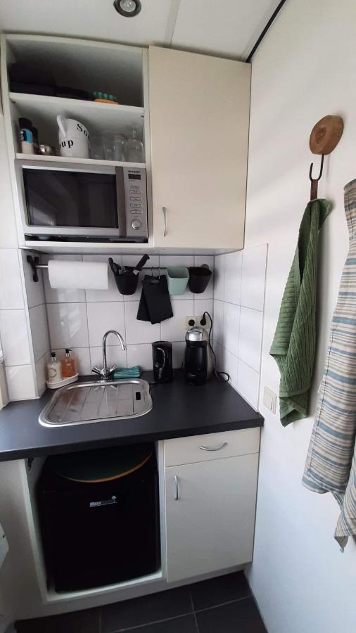 Gastenverblijf Nummer 1 Sommelsdijk Exterior foto